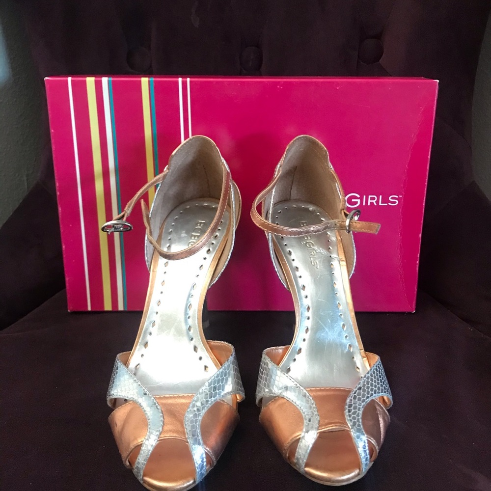 BCBGirls Copper/Y-Silver Heels